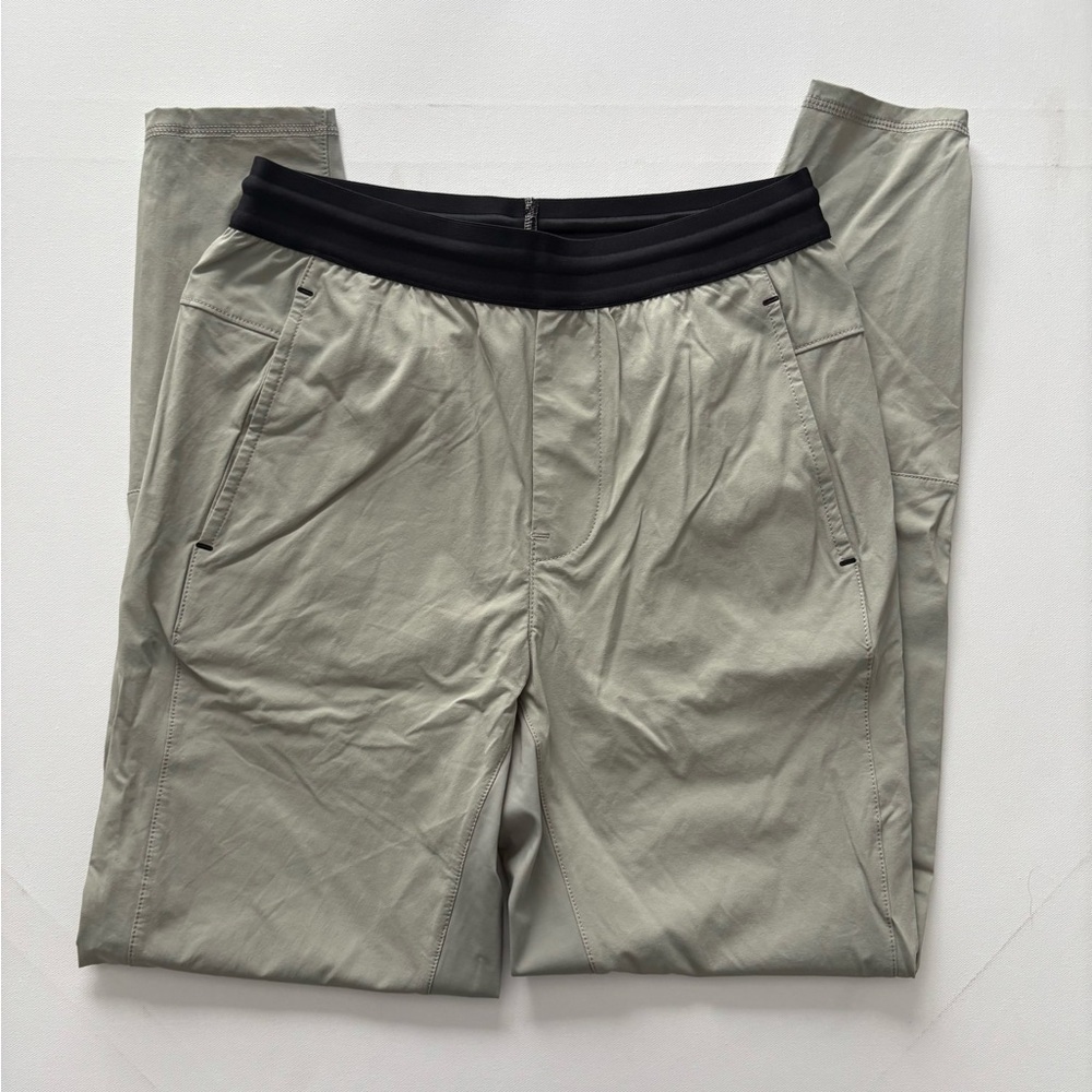 NWT Men's Everlane The Everyone Sweatpant in Green/Black Size E2 (XS)